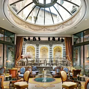 5* Ξενοδοχείο Chateau Monfort - Relais & Chateaux